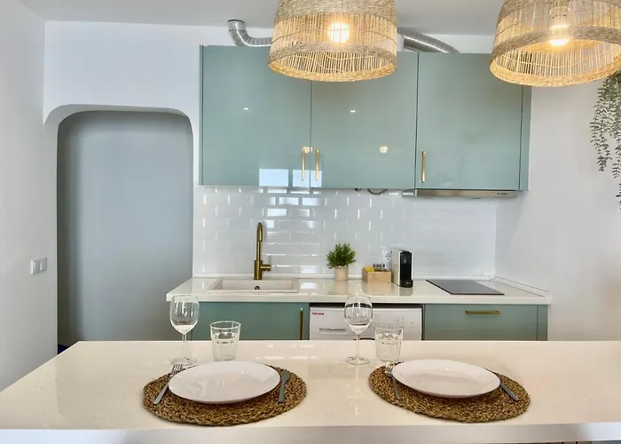 White Downtown Albufeira