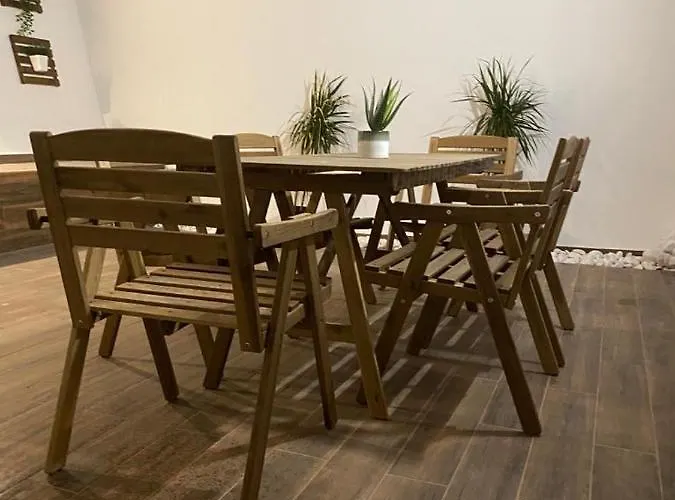 White Downtown דירה *