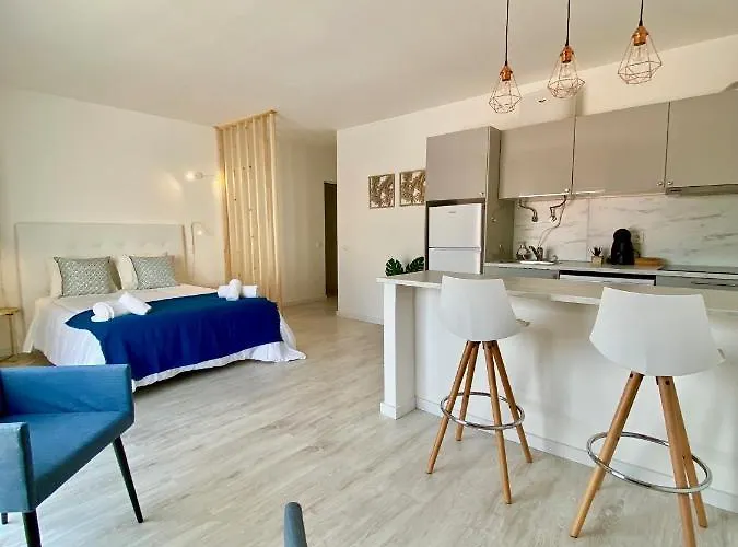 דירה White Downtown