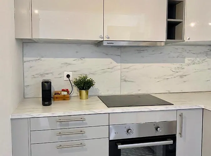 White Downtown אלבופיירה