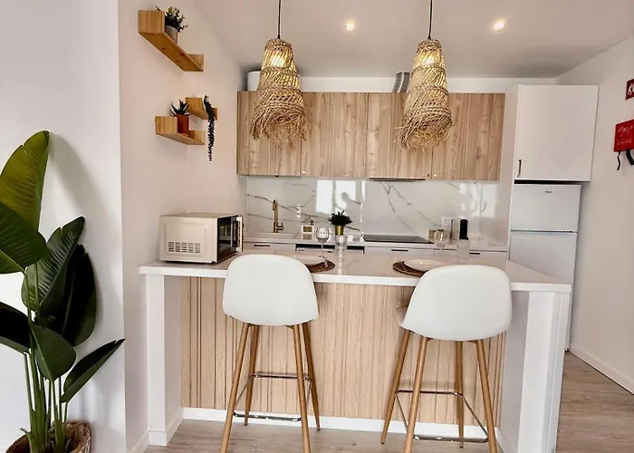 White Downtown אלבופיירה